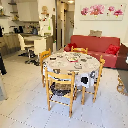 Six-fours-les-plages, 3 Pièces, 4 Personnes - Fr-1-316-50